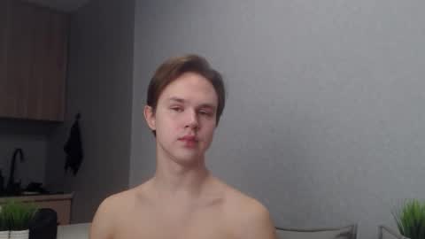 Snapshot of angelraaay chatting on February 10, 2026, 9:46 am Angel online show from February 10, 2026, 9:46 am