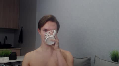 Snapshot of angelraaay chatting on February 19, 2026, 12:34 pm Angel online show from February 19, 2026, 12:34 pm