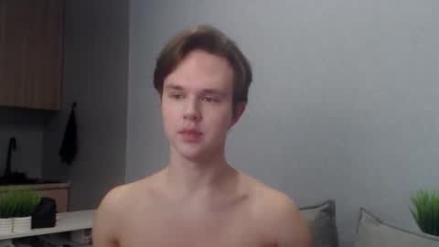 Snapshot of angelraaay chatting on February 21, 2026, 10:49 am Angel online show from February 21, 2026, 10:49 am