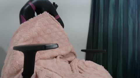 Snapshot of angels_chat chatting on October 19, 2025, 2:34 am ivanna online show from October 19, 2025, 2:34 am