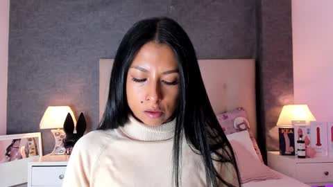 Angela online show from January 20, 2025, 1:32 pm