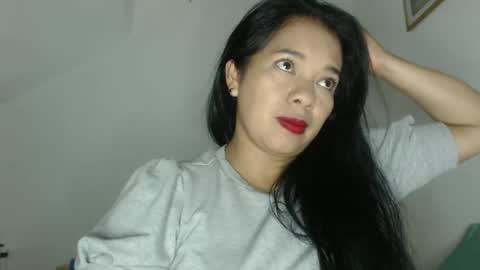 Snapshot of angelsexylatina chatting on October 23, 2025, 8:18 pm rebeca online show from October 23, 2025, 8:18 pm