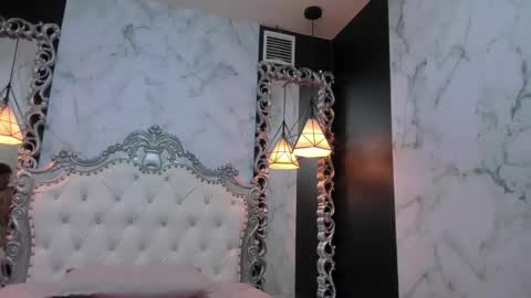 Angel  online show from December 19, 2025, 11:23 pm