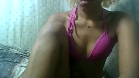 Snapshot of angeltta69 chatting on June 10, 2026, 8:24 am angeltta69 online show from June 10, 2026, 8:24 am