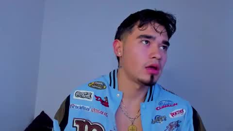 Angel Fox online show from October 11, 2025, 6:50 pm