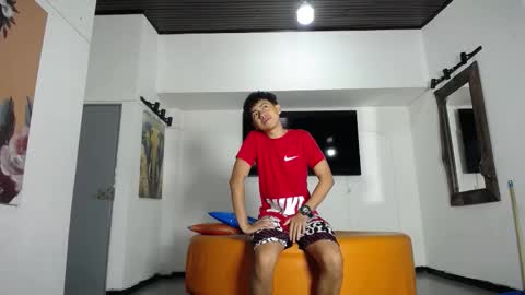 anghelytos online show from November 16, 2025, 12:44 pm