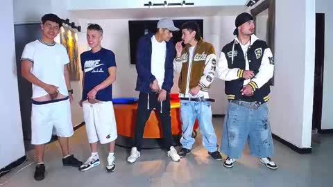 anghelytos online show from November 21, 2025, 12:59 pm