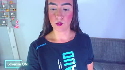 Snapshot of angie_dreamgirl chatting on January 16, 2026, 10:25 pm IG angie dreamgirl01 online show from January 16, 2026, 10:25 pm