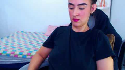 Snapshot of angie_dreamgirl chatting on July 12, 2026, 4:25 am IG angie dreamgirl01 online show from July 12, 2026, 4:25 am