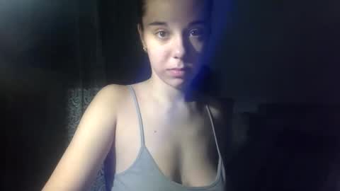 Snapshot of angle_cute05 chatting on March 2, 2026, 9:21 pm Angel Cute online show from March 2, 2026, 9:21 pm