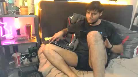 Snapshot of angrydeimos chatting on February 15, 2026, 4:31 am Deimos online show from February 15, 2026, 4:31 am