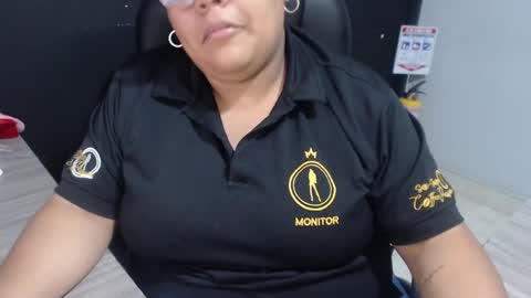 Snapshot of angy_ro12 chatting on April 23, 2026, 11:40 pm angy online show from April 23, 2026, 11:40 pm