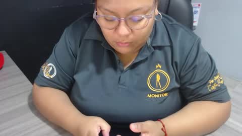 Snapshot of angy_ro12 chatting on May 16, 2026, 12:04 pm angy online show from May 16, 2026, 12:04 pm
