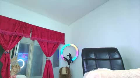 Snapshot of angye_hot chatting on March 8, 2025, 6:16 pm Jovana Michell online show from March 8, 2025, 6:16 pm