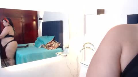 angyrios online show from December 5, 2025, 7:43 pm