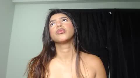 Snapshot of ani_steveson chatting on October 7, 2025, 5:15 am ani_steveson online show from October 7, 2025, 5:15 am