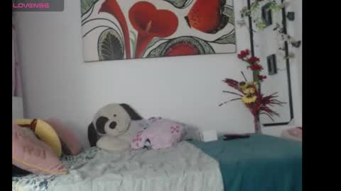 Snapshot of anii_mantilla chatting on November 26, 2025, 9:21 am Anii Mantilla online show from November 26, 2025, 9:21 am