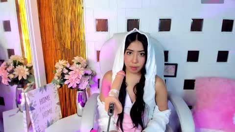 aniie_west online show from March 5, 2025, 3:18 pm