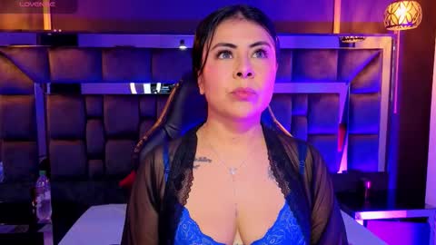 Snapshot of anijoness_ chatting on November 27, 2025, 4:14 am Ani online show from November 27, 2025, 4:14 am