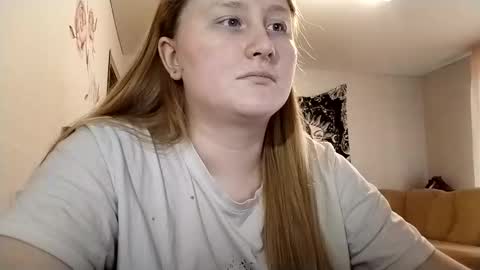 Snapshot of anika_lipps chatting on October 12, 2025, 9:41 am Anika online show from October 12, 2025, 9:41 am