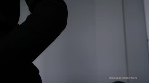 Snapshot of anima_pure chatting on January 9, 2026, 10:51 am Vea online show from January 9, 2026, 10:51 am