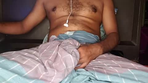 anis4551 online show from April 6, 2026, 6:53 pm