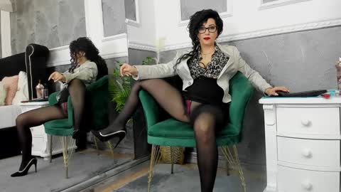 anissia teaser online show from January 22, 2025, 5:16 am