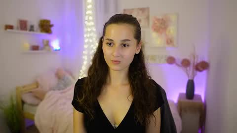 Anita Grey online show from September 10, 2025, 7:36 pm