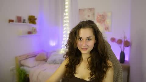 Anita Grey online show from October 12, 2025, 6:51 pm