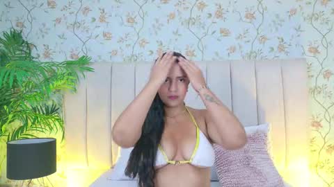 Dania Lpez online show from March 26, 2026, 12:00 pm