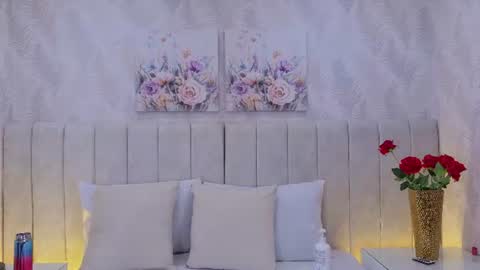 Dania Lpez online show from August 3, 2026, 12:21 pm
