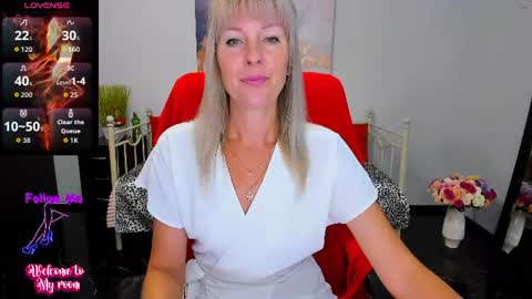 Snapshot of anita_tayson chatting on July 7, 2026, 6:16 am Anita online show from July 7, 2026, 6:16 am