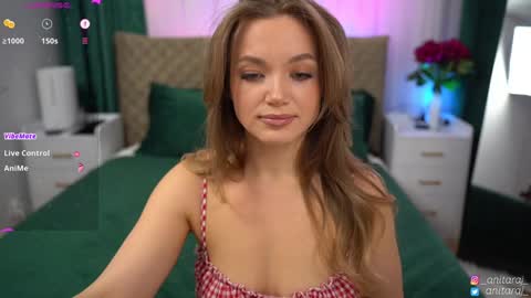 Snapshot of anitaraj_ chatting on January 18, 2026, 8:34 pm Im Anita thumb up me please its important online show from January 18, 2026, 8:34 pm