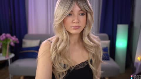 Snapshot of anitaraj_ chatting on February 20, 2026, 9:26 pm Im Anita thumb up me please its important online show from February 20, 2026, 9:26 pm