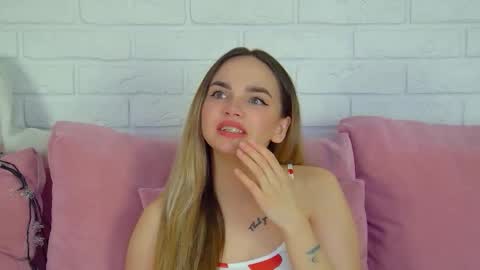 Snapshot of anitaventure chatting on January 15, 2026, 4:39 am AnitaVenture online show from January 15, 2026, 4:39 am