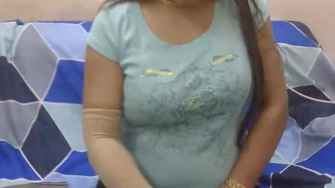 anjali_dogra786 online show from November 29, 2025, 7:55 am