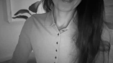 Anje online show from January 7, 2026, 6:43 pm