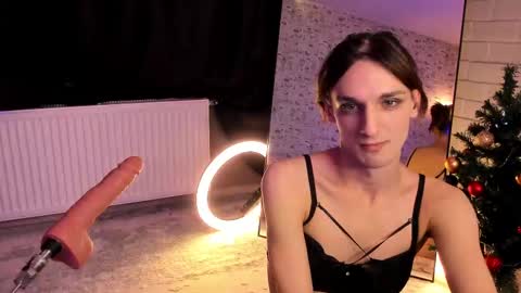 Snapshot of anjella_botton chatting on January 19, 2026, 1:31 am Angel online show from January 19, 2026, 1:31 am