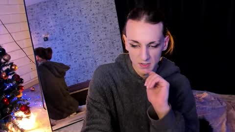 Snapshot of anjella_botton chatting on January 31, 2026, 7:11 pm Angel online show from January 31, 2026, 7:11 pm