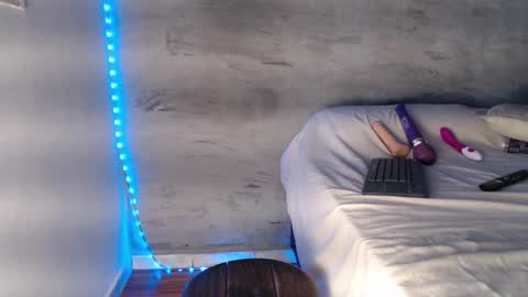 Snapshot of anjinhama chatting on February 14, 2025, 9:56 am Hello My name is NaiaraPv is OPEN online show from February 14, 2025, 9:56 am
