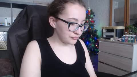 Snapshot of ankey_rayah chatting on January 13, 2025, 3:23 am Nameless online show from January 13, 2025, 3:23 am