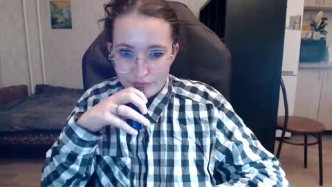 Nameless online show from October 22, 2025, 4:29 pm