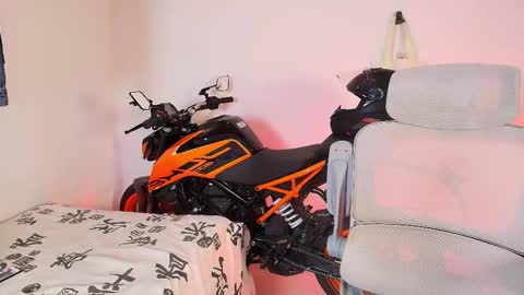 Anky online show from December 2, 2025, 4:40 am