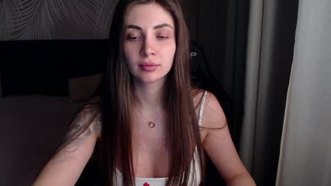 Snapshot of anmary11 chatting on December 30, 2024, 7:11 pm mary online show from December 30, 2024, 7:11 pm