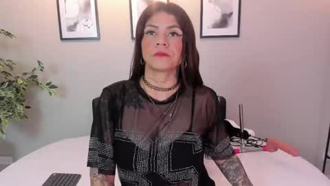 Anna  online show from May 29, 2026, 12:47 pm