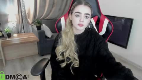 Snapshot of anna_nickol chatting on December 12, 2024, 9:48 pm Anna online show from December 12, 2024, 9:48 pm
