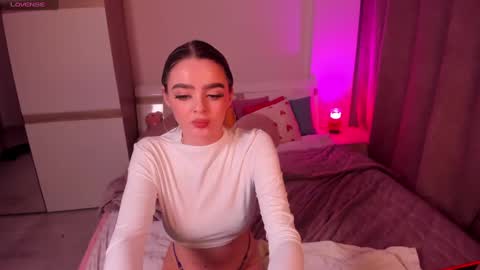 Snapshot of anna_nickol chatting on January 30, 2025, 6:43 pm Anna online show from January 30, 2025, 6:43 pm