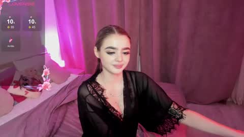 Snapshot of anna_nickol chatting on February 17, 2025, 10:25 pm Anna online show from February 17, 2025, 10:25 pm