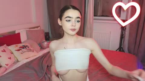 Snapshot of anna_nickol chatting on March 12, 2025, 7:38 pm Anna online show from March 12, 2025, 7:38 pm