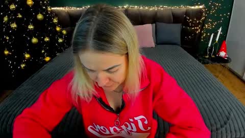 Snapshot of anna_snow9 chatting on December 20, 2025, 6:53 am anna_snow9 online show from December 20, 2025, 6:53 am